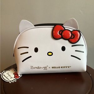 Hello Kitty makeup bag by the Crème shop